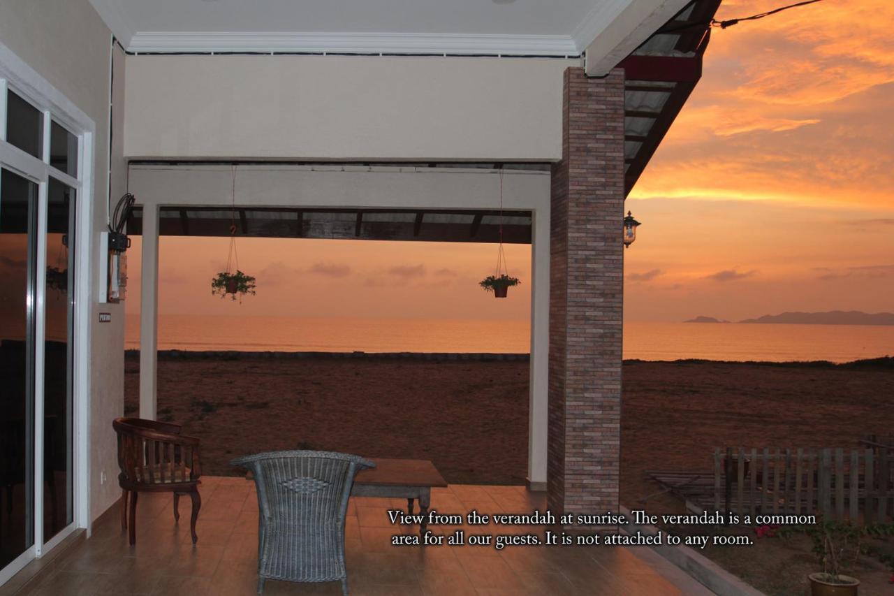 Kc Beachfront Marang Esterno foto