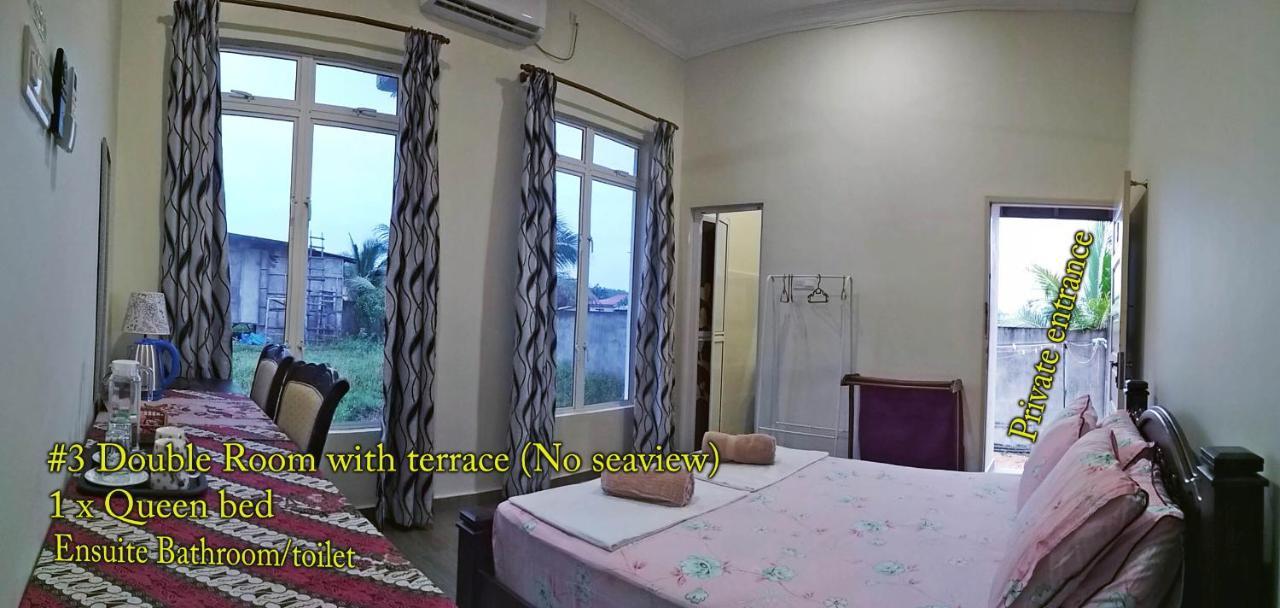 Kc Beachfront Marang Esterno foto
