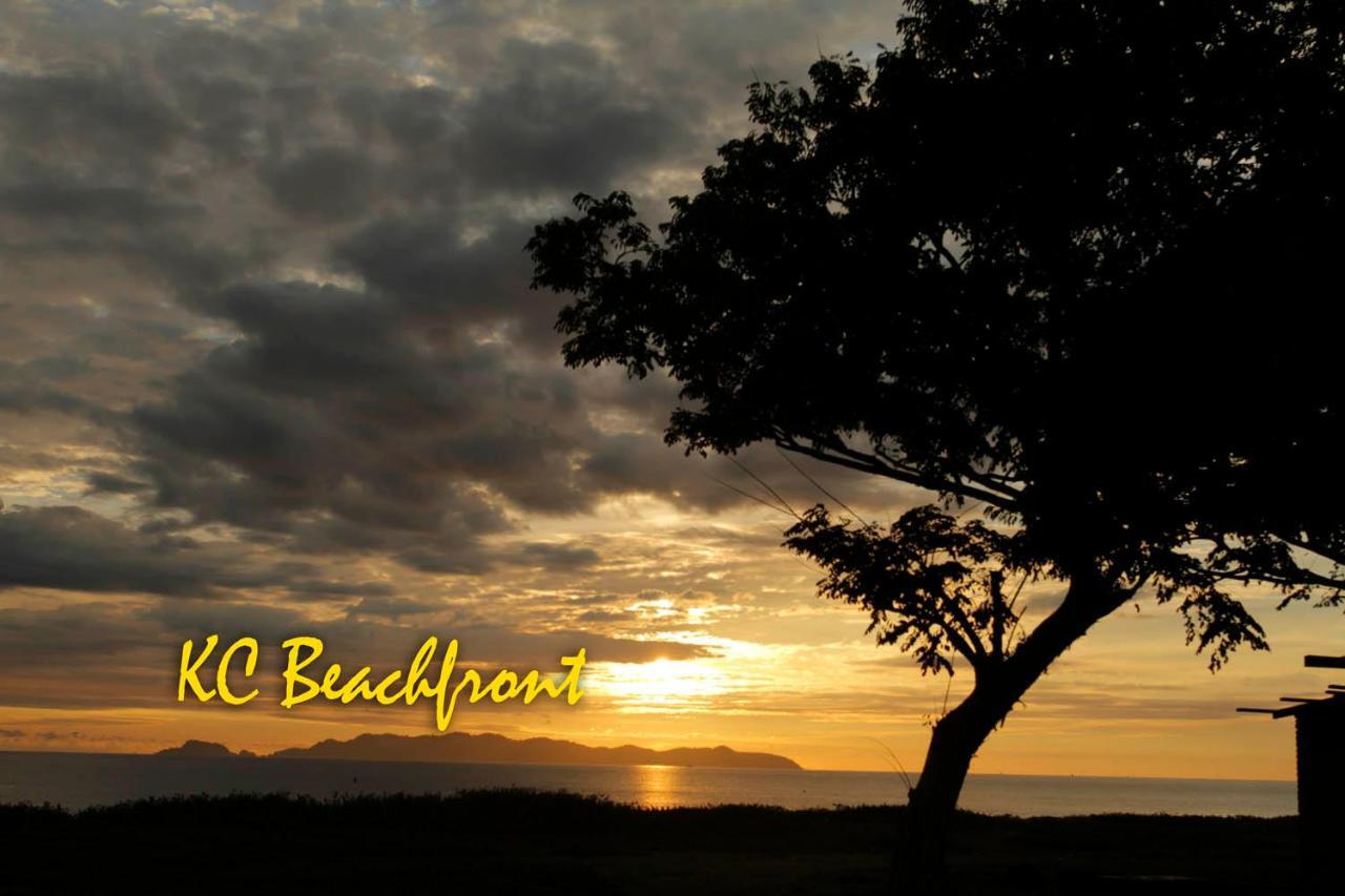 Kc Beachfront Marang Esterno foto